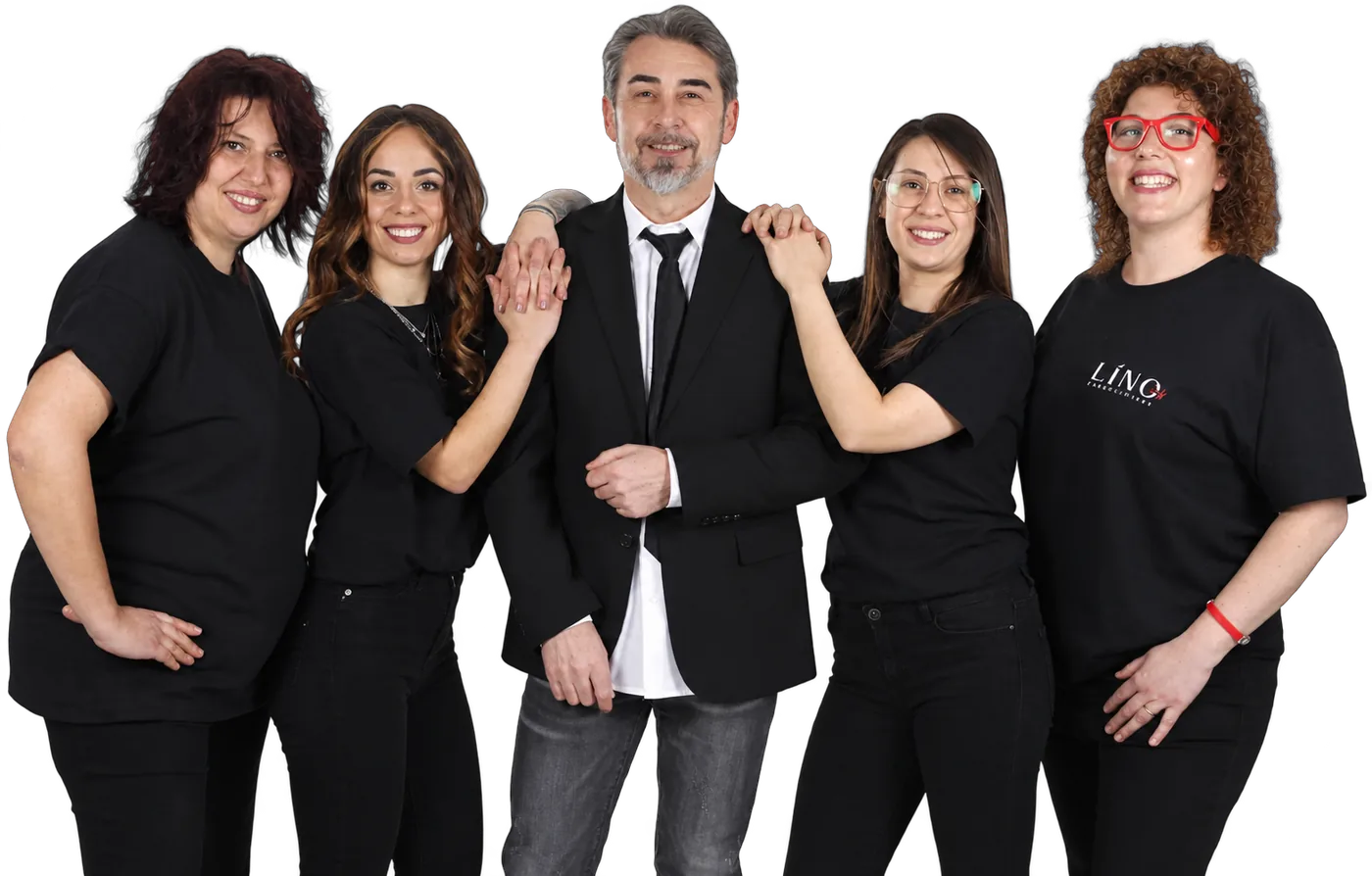 Lino, Simona, Luana, Veronica e Angela, il team di Lino Parrucchieri a Vasto