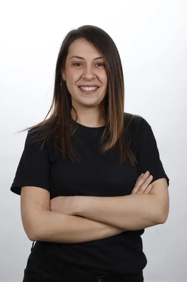 Simona, Co-titolare da Lino Parrucchieri